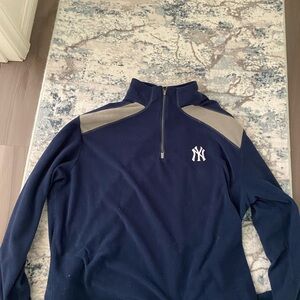 Yankees sweater